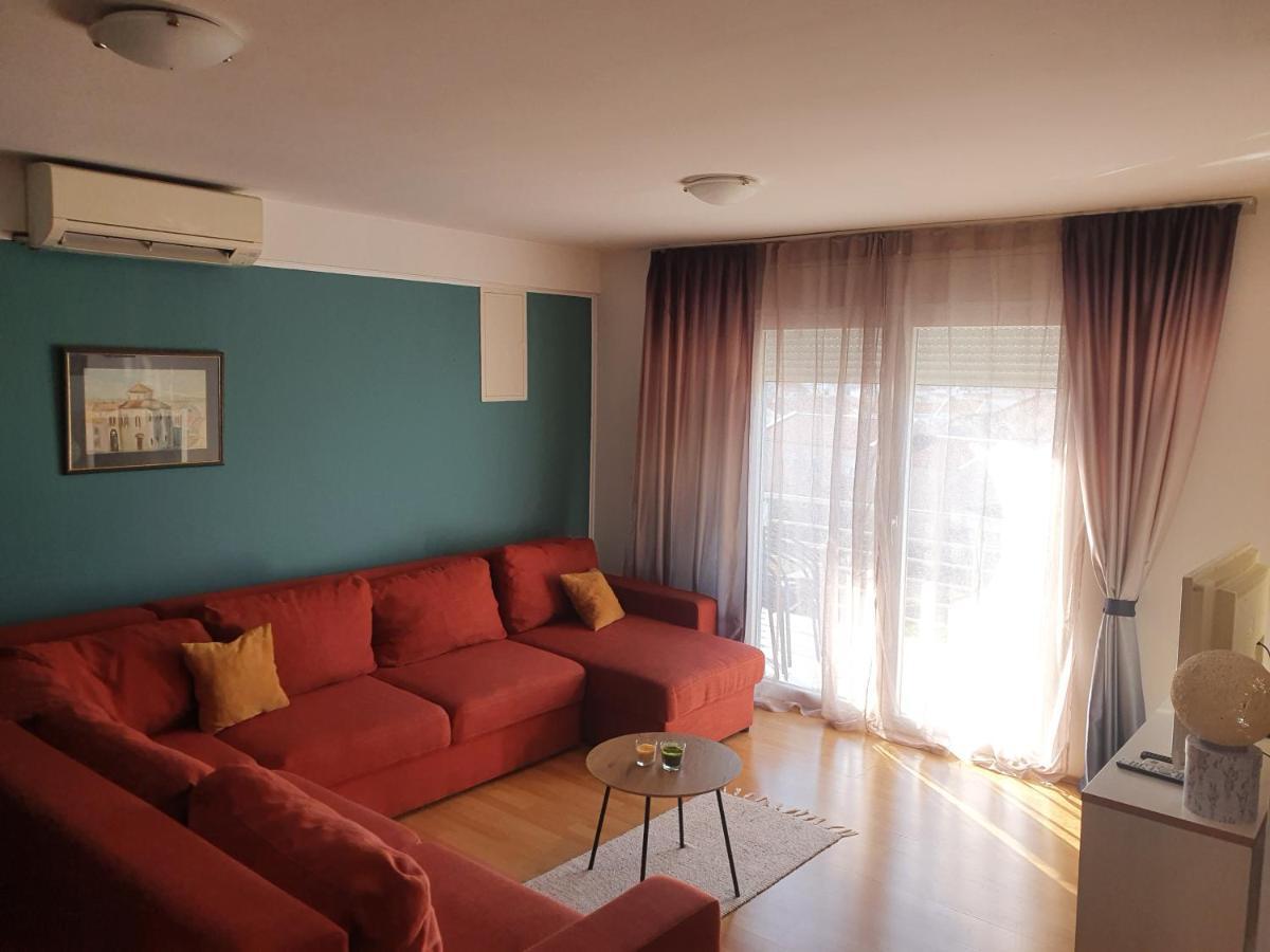 Cozy Two-Bedroom Apartment Zadar Buitenkant foto